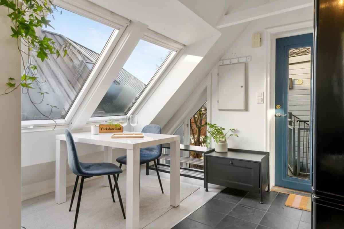 Dinbnb Apartments Bryggen Bergen Buitenkant foto